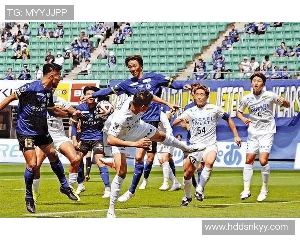 广岛三箭与鹿岛鹿角的激烈对决揭示日本足球的魅力与竞争力